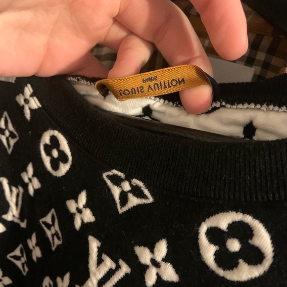 Louis Vuitton Jacquard Monogram Sweater - Picture 3 of 6